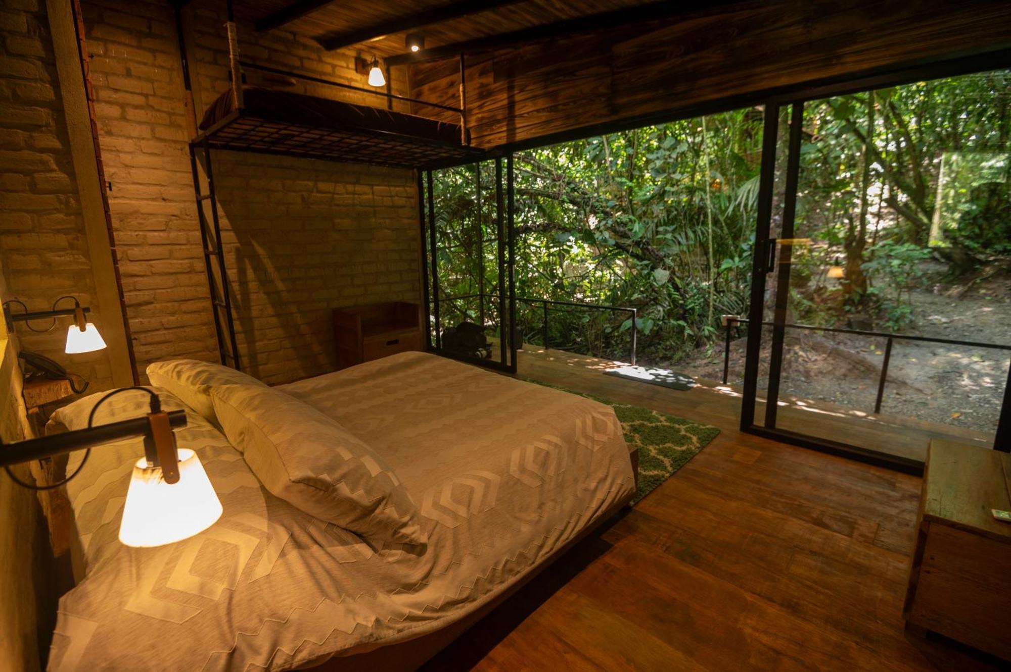 Hamadryade Lodge Puerto Misahuallí Extérieur photo